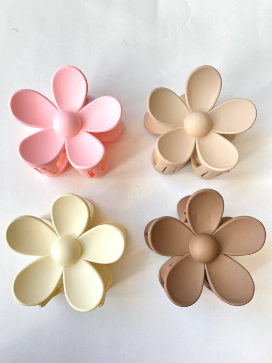 Large Flower Hair Claw Clips - Neapolitan